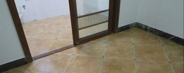 瓷砖掉瓷怎样修补 修补瓷砖掉瓷技巧