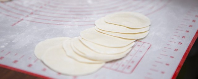 买的饺子皮怎样保存 存放饺子皮的技巧