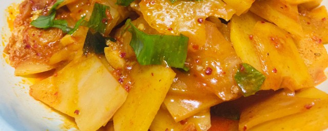 香辣土豆片怎么炒好吃 土豆的作用及功效作用