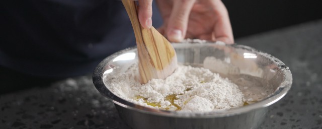 用豆油和面准确要领 准确用豆油和面要领