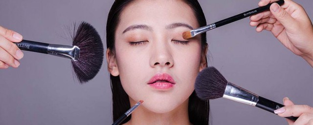化妆师艺名简单大气的 化妆师洋气好记艺名