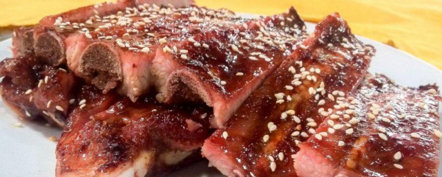 叉烧酱烤排骨如何做 叉烧酱烤排骨的做法步骤
