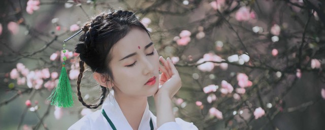 关于十里桃花的句子 有哪些经典的句子