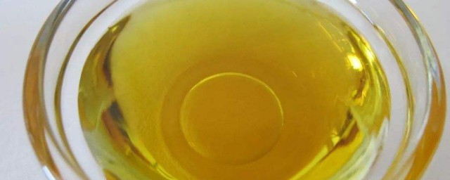 亚麻籽油怎么用准确 亚麻籽油该如何吃