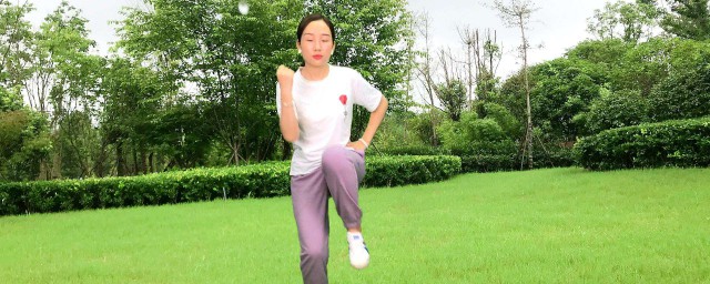 怎样做瘦腿操 三步教你做瘦腿操