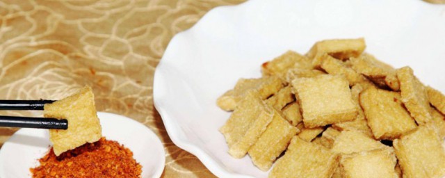 居家做豆腐技巧 家庭自制豆腐的技巧