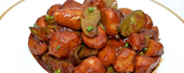 扁豆烧芋头如何做 制作扁豆烧芋头的方式