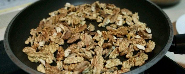 核桃怎样做熟吃 核桃仁怎样炒熟