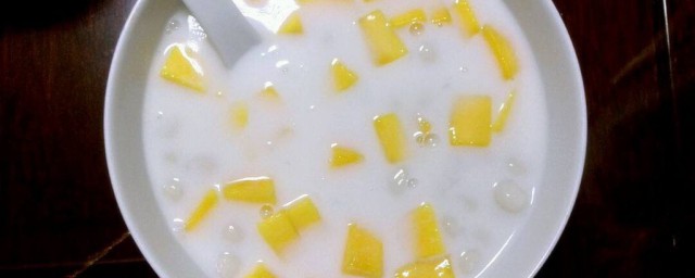 菠萝椰奶怎么做 菠萝椰奶的详细做法