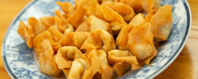 油炸云吞技巧 简单的家庭油炸云吞技巧