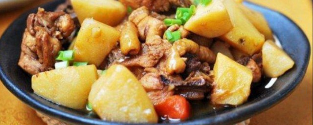 板栗土豆炖鸡如何做 板栗土豆炖鸡做法