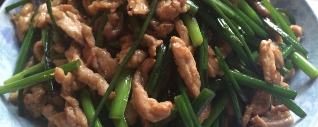 怎样做韭菜花炒肉 韭菜花炒肉的制作次序