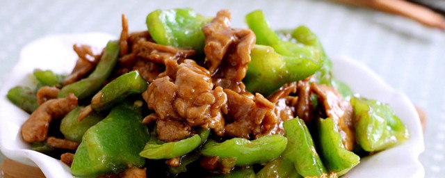 青椒鸭脯肉怎样做 青椒鸭脯肉怎样做