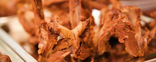 锁骨的卤制技巧 香卤鸭锁骨怎样做