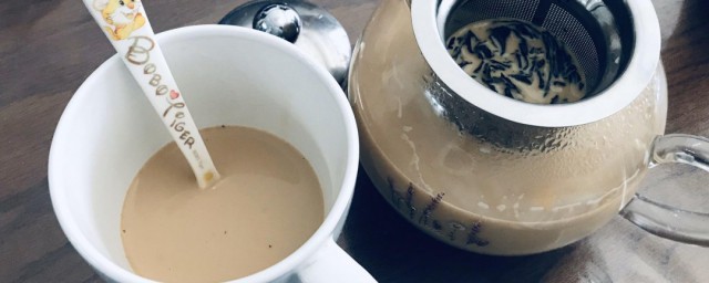 怎样自制奶茶 自制奶茶的技巧