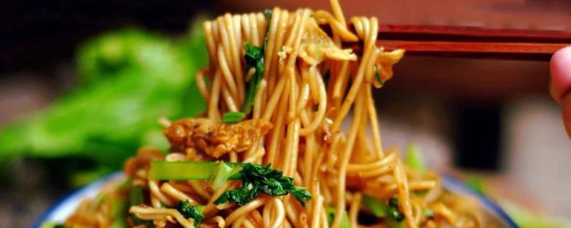 怎么做健康美食炒面 做健康美食炒面方法