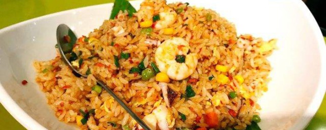 虾子如何做炒饭 虾仁炒米饭如何做