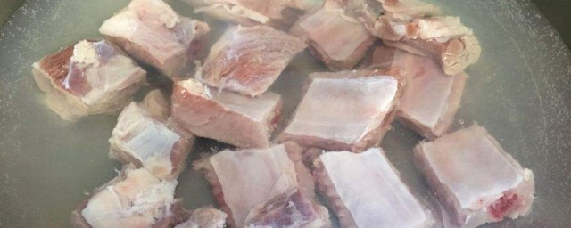 牛排骨焯水的要领 牛排骨如何焯水才正确