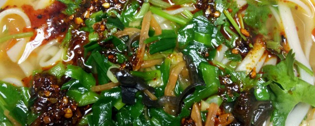 烤鸭油怎样做面条 怎样做烤鸭油面条