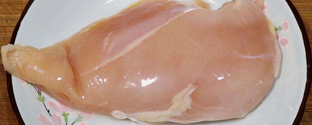 如何做鸡胸肉不 鸡胸肉不柴的方法