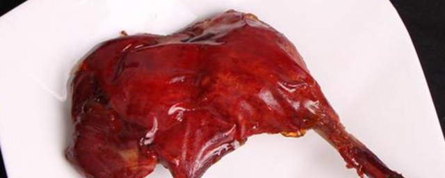 如何做酱鸭腿 酱鸭腿的做法