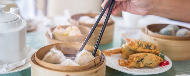 鸡肉水饺如何做 自己制作鸡肉水饺的办法