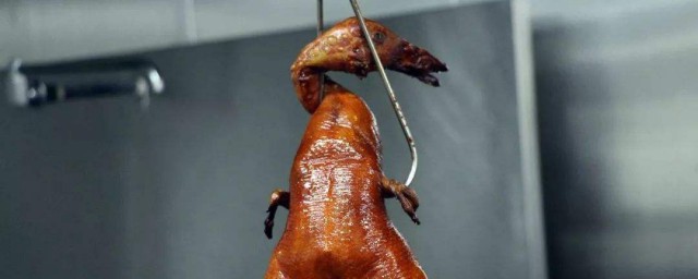 烤雏鸭怎样做 烤雏鸭怎样做