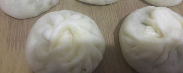 芹菜馅包子最好吃做法 芹菜馅包子最好吃做法步骤