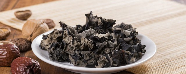干木耳怎样保存 怎样存储干黑木耳