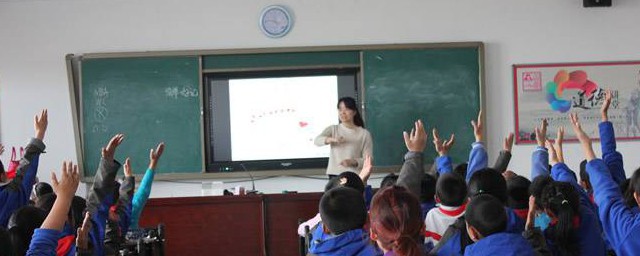 假舆马者非利足也而致千里翻译 也而致千里的译文