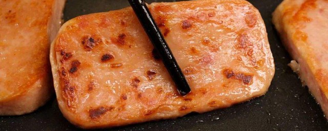 午餐肉罐头怎么吃 午餐肉罐头怎么倒出来