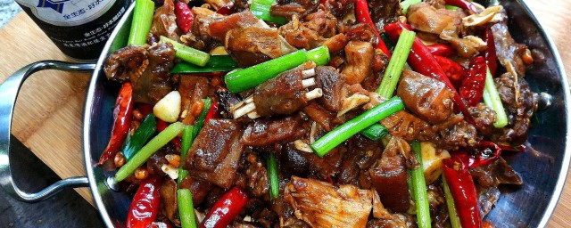 家常红烧兔肉的做法 家常红烧兔肉做法详解