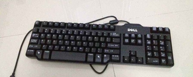 怎么清理键盘 清理键盘方法介绍