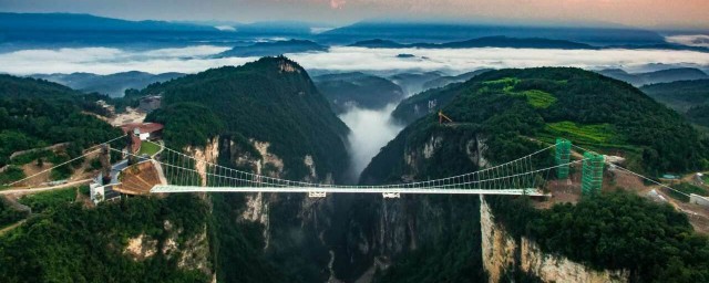 适合公司旅游的地方 适合公司旅游发朋友圈的句子