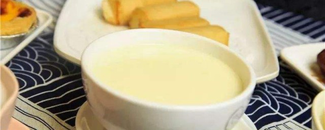 牛奶做什么简单又好吃 怎样做牛奶好吃