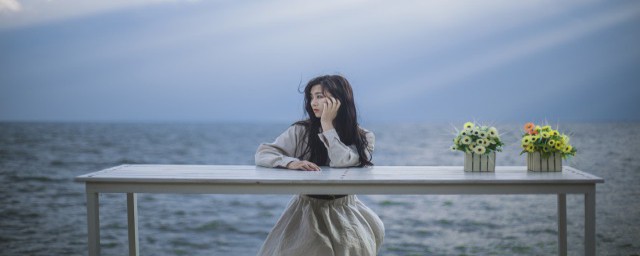 女生简单网名2个字 简单干净的两个字女生网名大全
