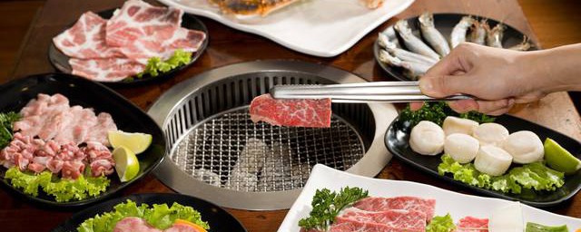 炭火烤肉要领 怎么炭火烤肉