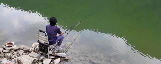 钓鱼引钓的技巧 海竿钓鱼线组使用什么子线好