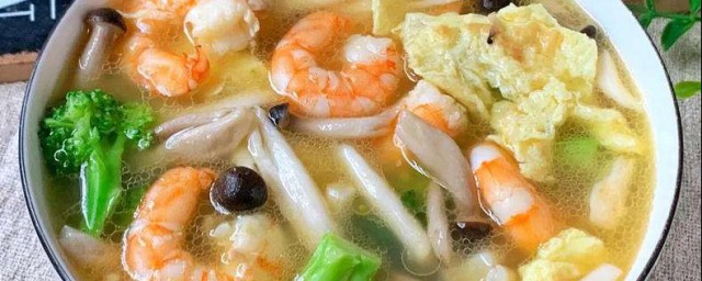 减肥虾汤如何做 减脂虾仁豆腐汤的做法