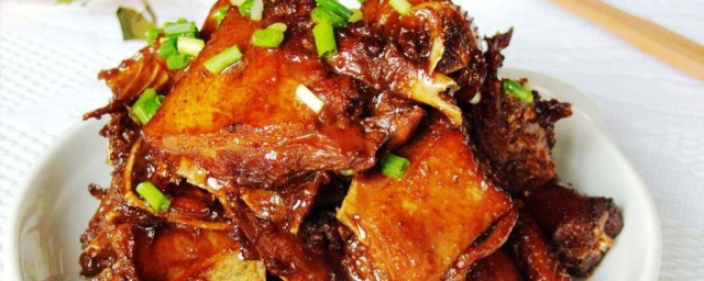 鸭子红烧怎样做 怎样做红烧鸭子