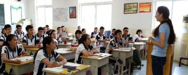 狼子野心昭然若揭什么意思 野心很大的意思
