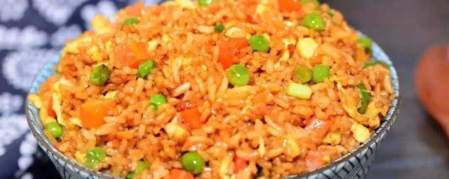 炒饭怎样做简单又好吃 炒饭的做法
