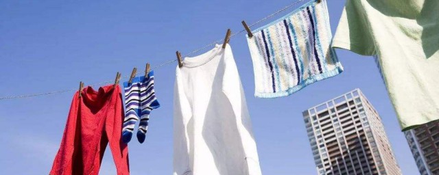 衣服变色了怎样还原 衣服变色的原因是什么