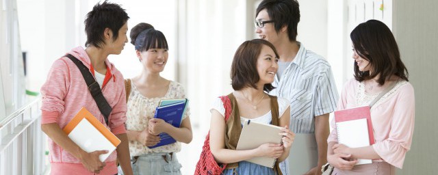 对大学生活的简短说说 对大学生活的简短说说有哪些
