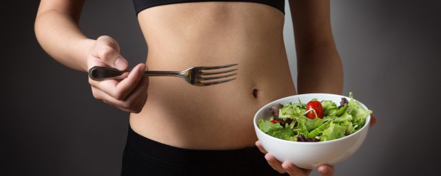 减小腹赘肉的技巧 怎样减小腹赘肉