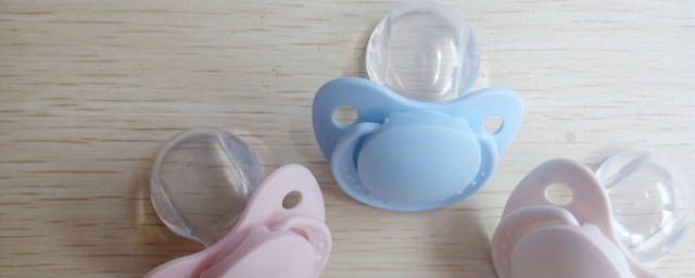 安抚奶嘴如何用 安抚奶嘴的用法