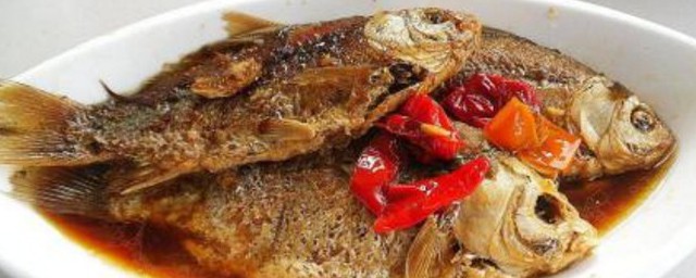 刀鱼做酥鱼的方式 刀鱼做酥鱼的办法介绍