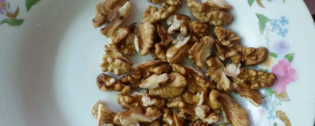 炒核桃家常制作技巧 炒核桃家常制作技巧分享