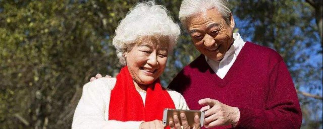 老年人微信昵称女 适合老太太的微信昵称大全