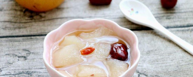 清炖梨的正确办法 如何炖梨
